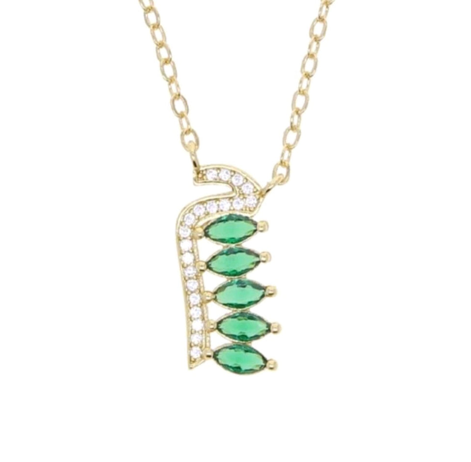 Green Stone Stainless Steel Necklace for Women - Fashion Accessory