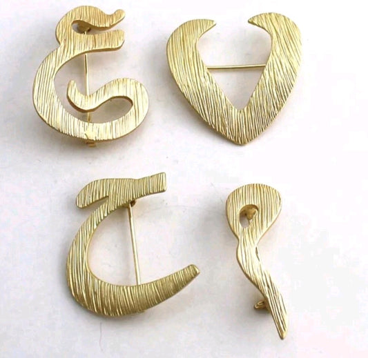 Arabic Alphabet Brooches - Perfect for Clothes and Accessories