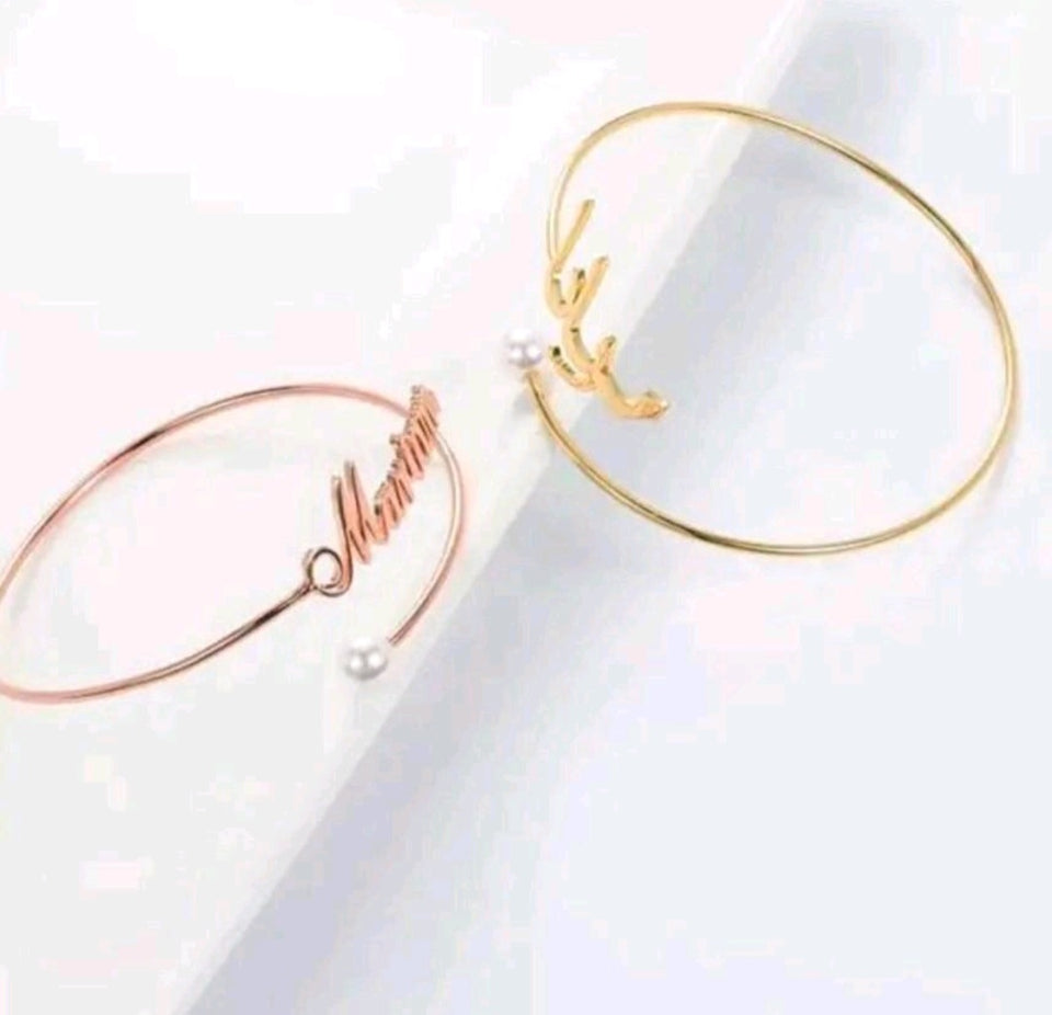 Personalized Bangle with Pearl for Women - Customisable Bracelet