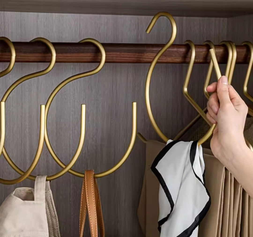 Scarf hangers