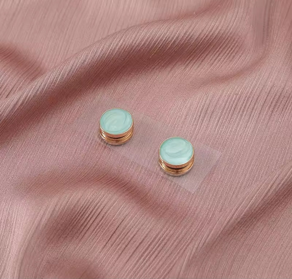 Anti snag hijab magnets pack of 2 Marble design