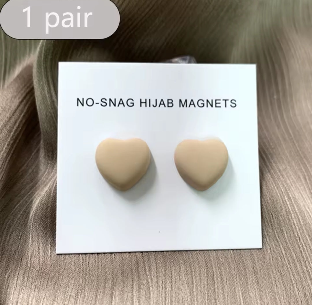 Heart shaped anti snag magnets 1 pair