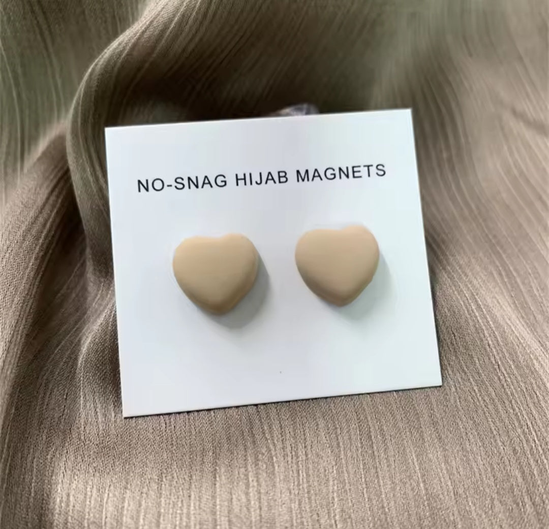 Heart shaped anti snag magnets 1 pair