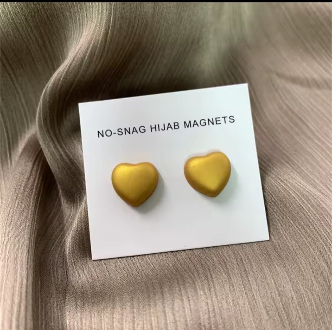 Heart shaped anti snag magnets 1 pair