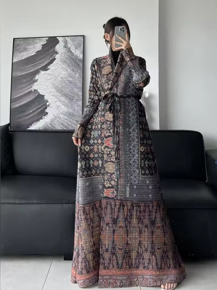 Pleated abaya
